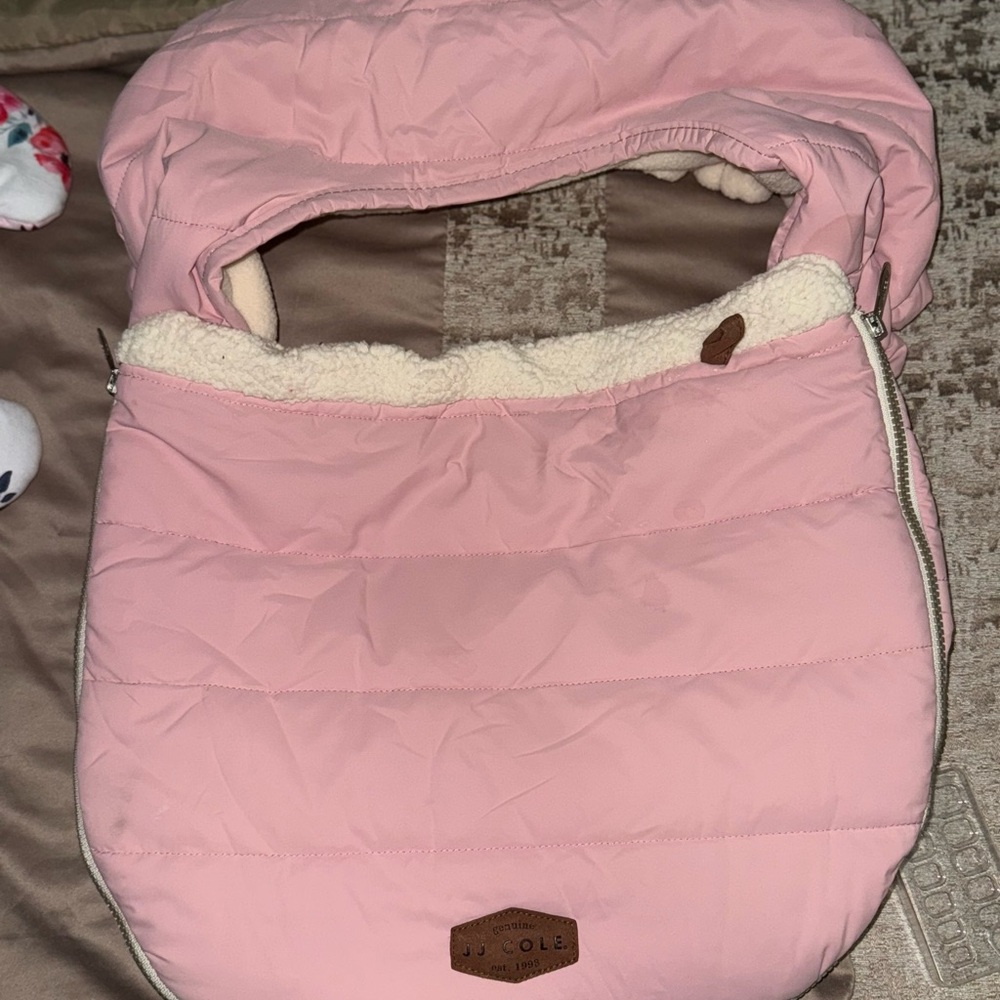 JJ Cole infant car seat warmer